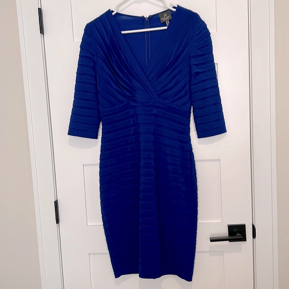 Blue 3/4 sleeve Adrianna Papell dress